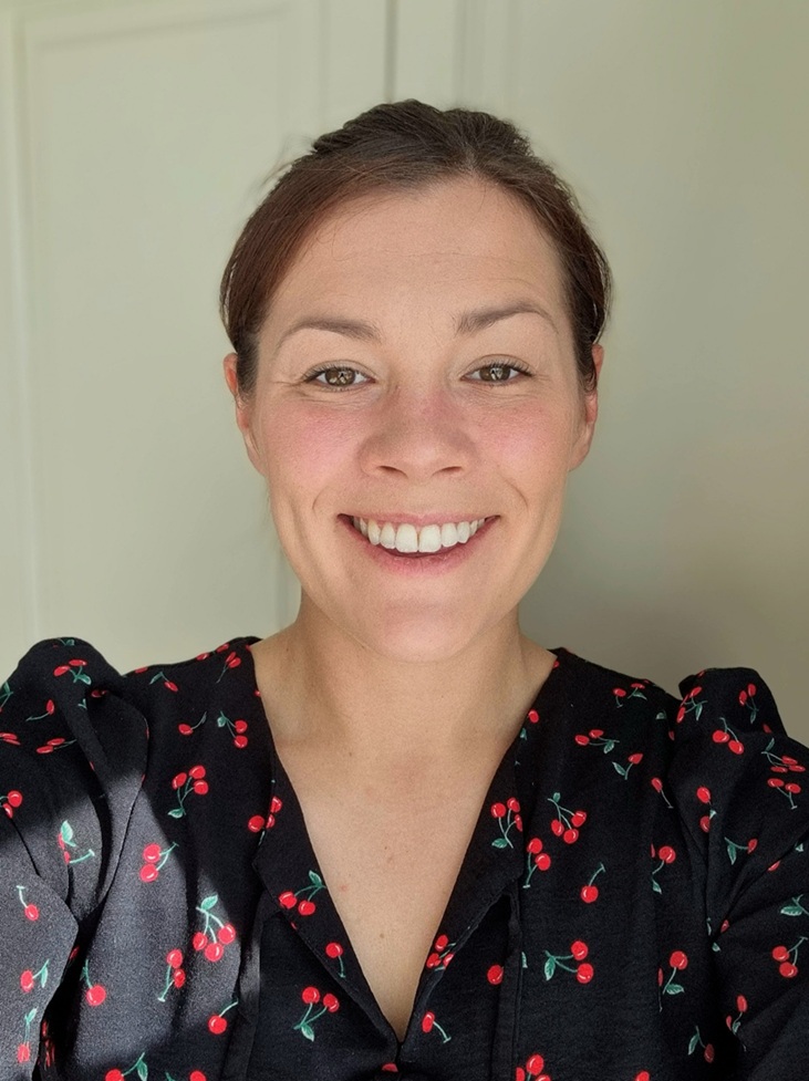 Deputy Chief Editor - Sarah