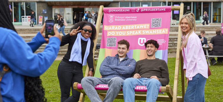 students on deckchair