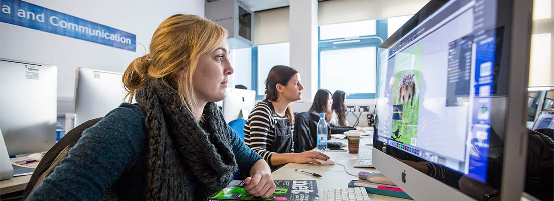 Students in a CAD lab